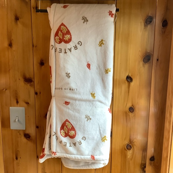 Life Is Good Fall Grateful Throw - Picture 2 of 2